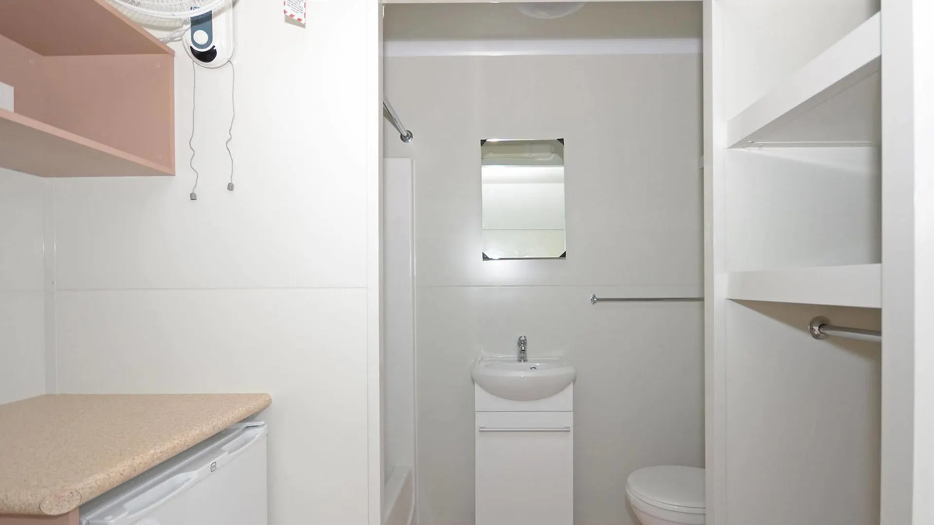 ** Campsite Aaok Jandowae Accommodation Park Australia