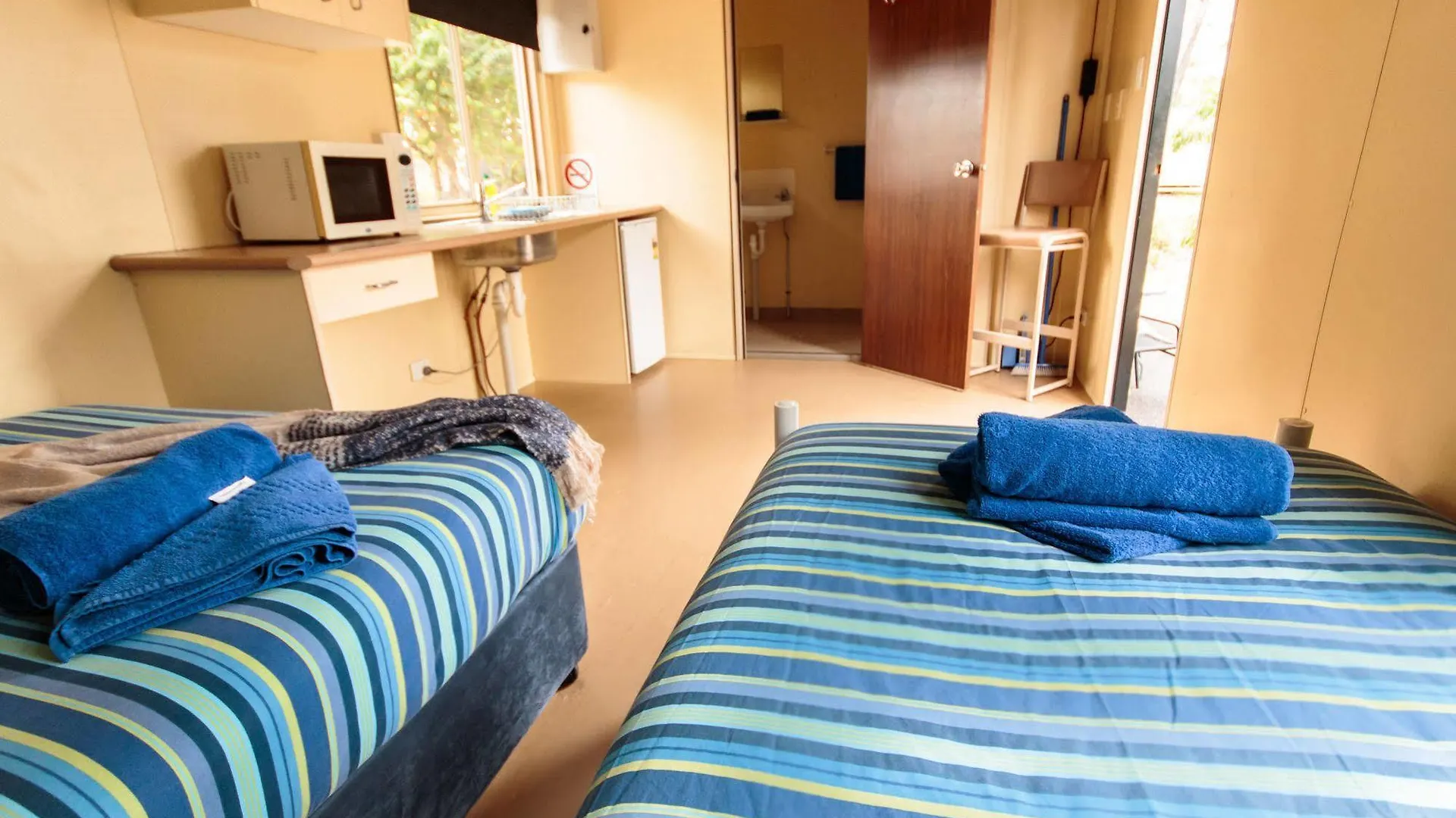 Aaok Jandowae Accommodation Park